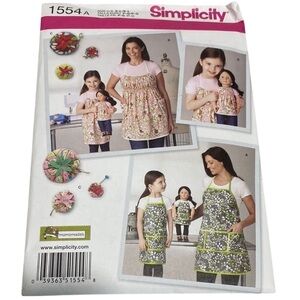 Simplicity 1554A Sewing Pattern Apron Mommy & Me American Doll
